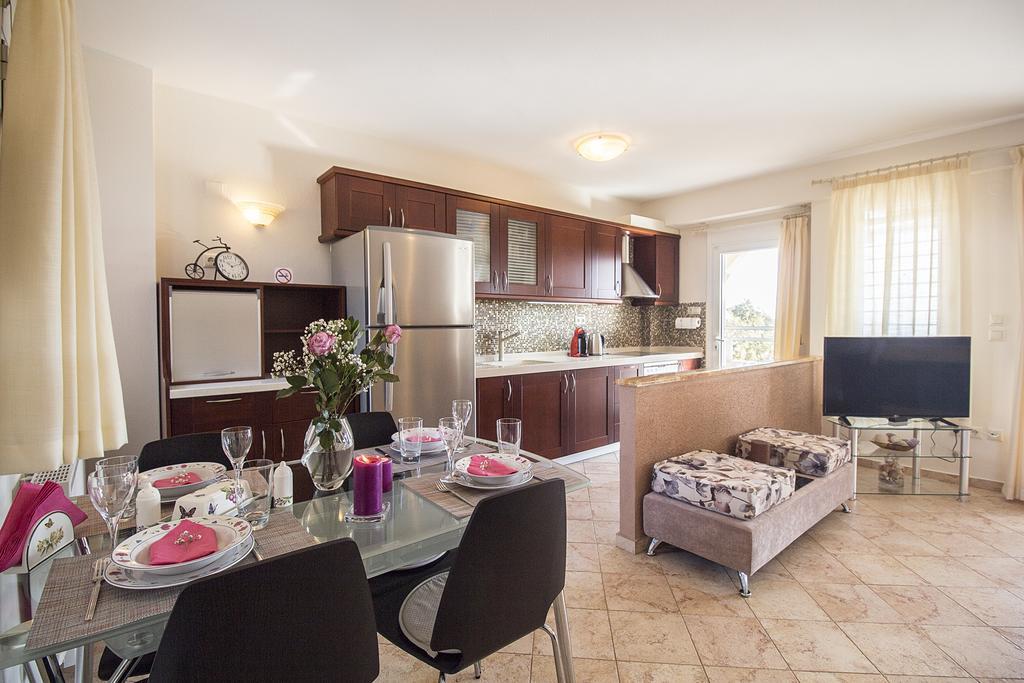 Villa Nefeli Akti Salonikiou B อาโยส นิโกลาออส ภายนอก รูปภาพ