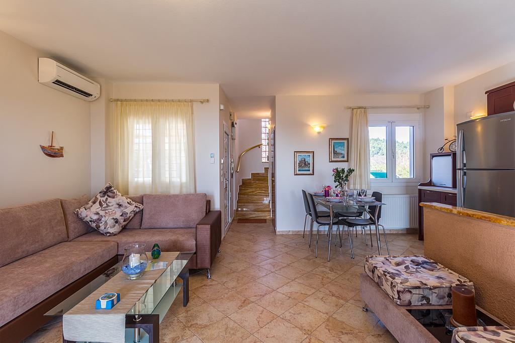 Villa Nefeli Akti Salonikiou B อาโยส นิโกลาออส ภายนอก รูปภาพ